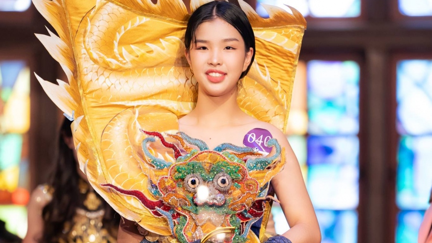 Local teenager wins high prize at Hong Kong Kids Fashion Week